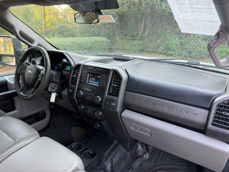 2018 Ford F-450 - $23,000