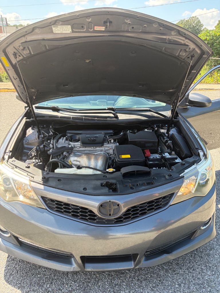 2013 Toyota Camry - $7,995