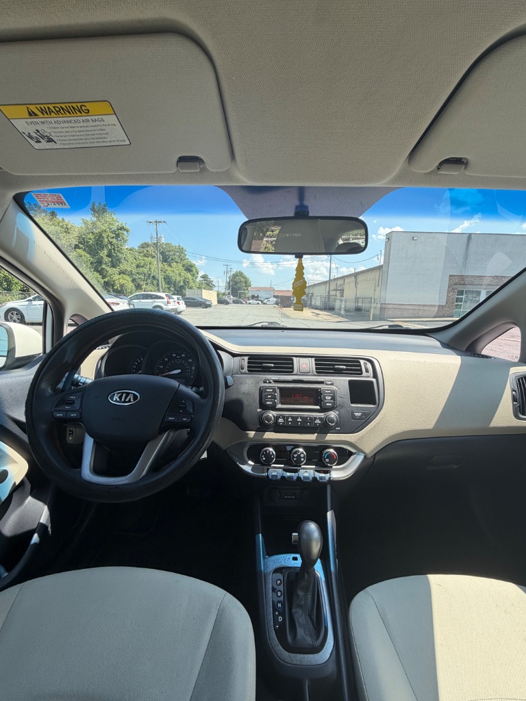 2012 Kia Rio - $3,495