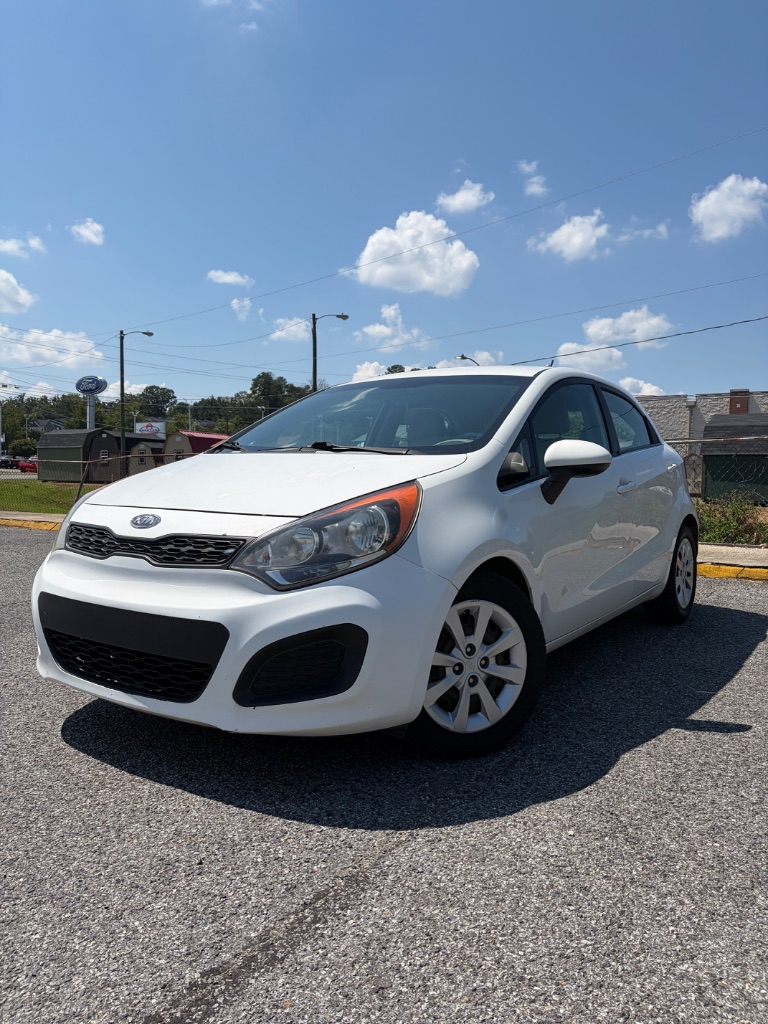 2012 Kia Rio - $3,495