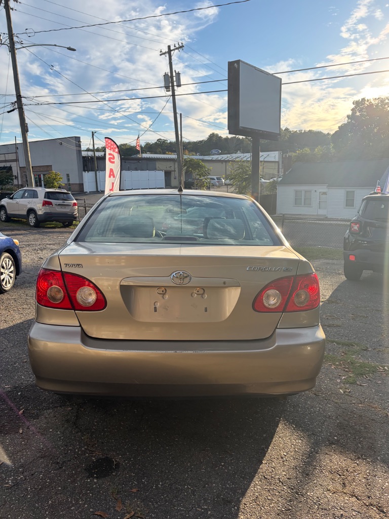 2005 Toyota Corolla - $5,995