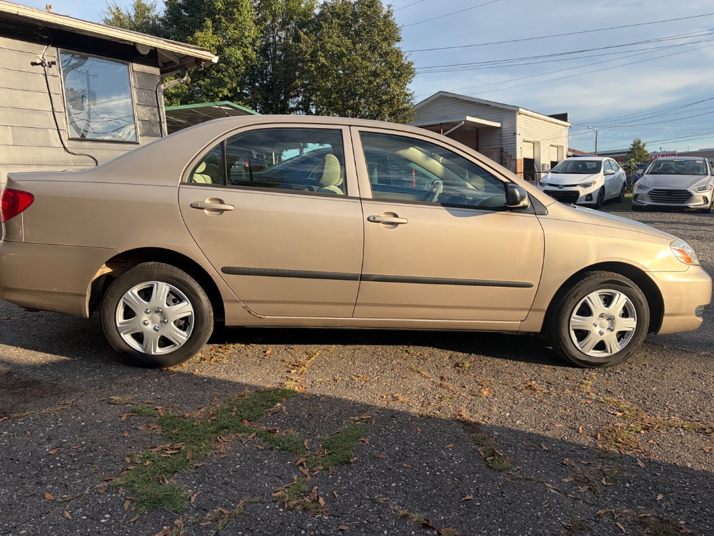 2005 Toyota Corolla - $5,995