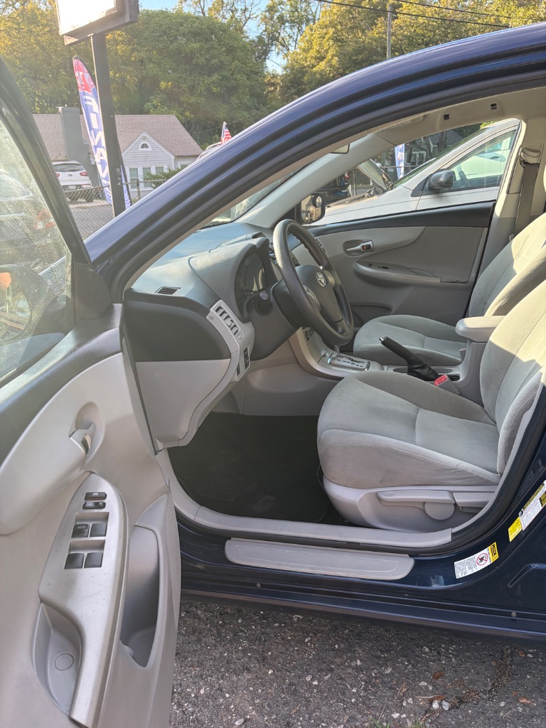 2013 Toyota Corolla - $8,595