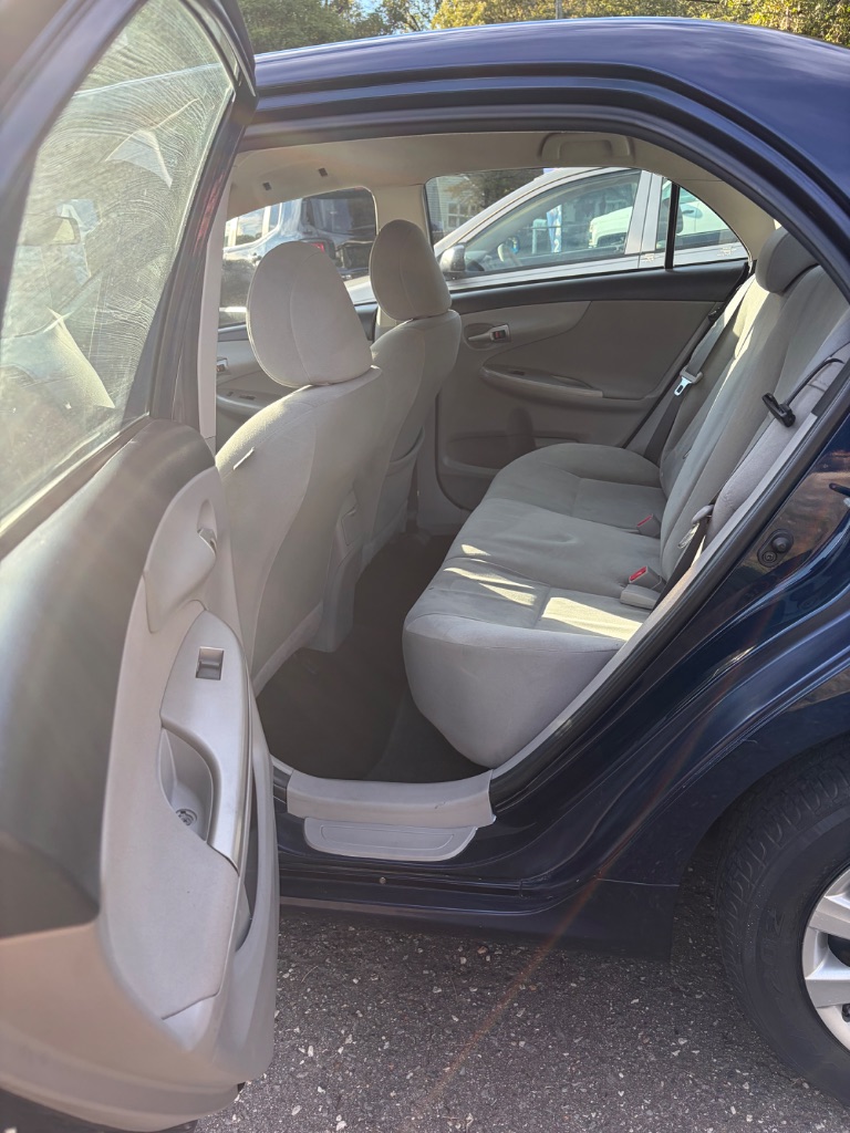 2013 Toyota Corolla - $8,595