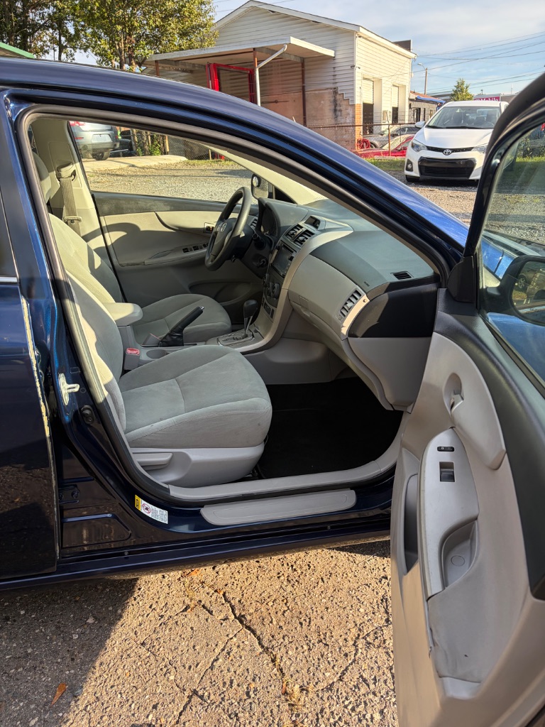 2013 Toyota Corolla - $8,595