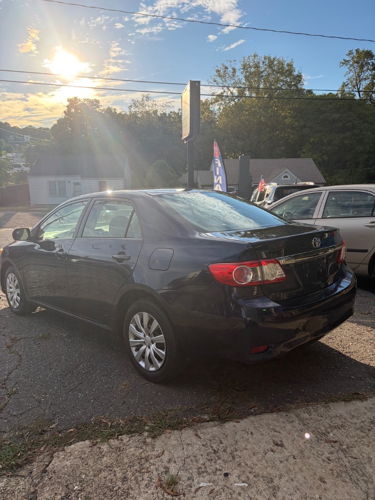 2013 Toyota Corolla - $8,595