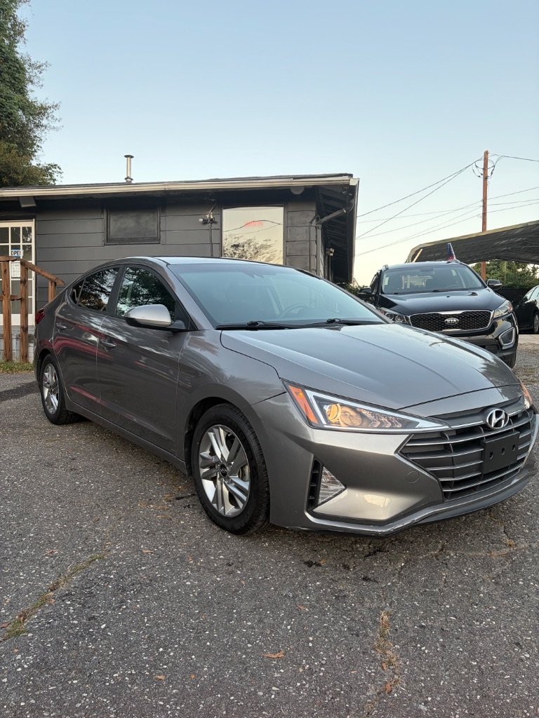 2020 Hyundai Elantra - $8,495
