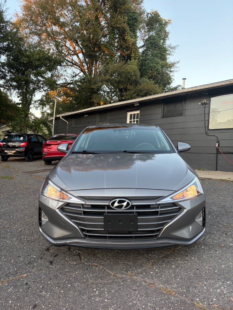 2020 Hyundai Elantra - $8,495