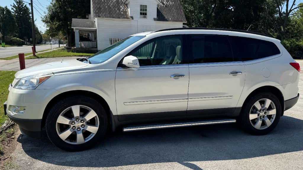 2012 Chevrolet Traverse - $7,800