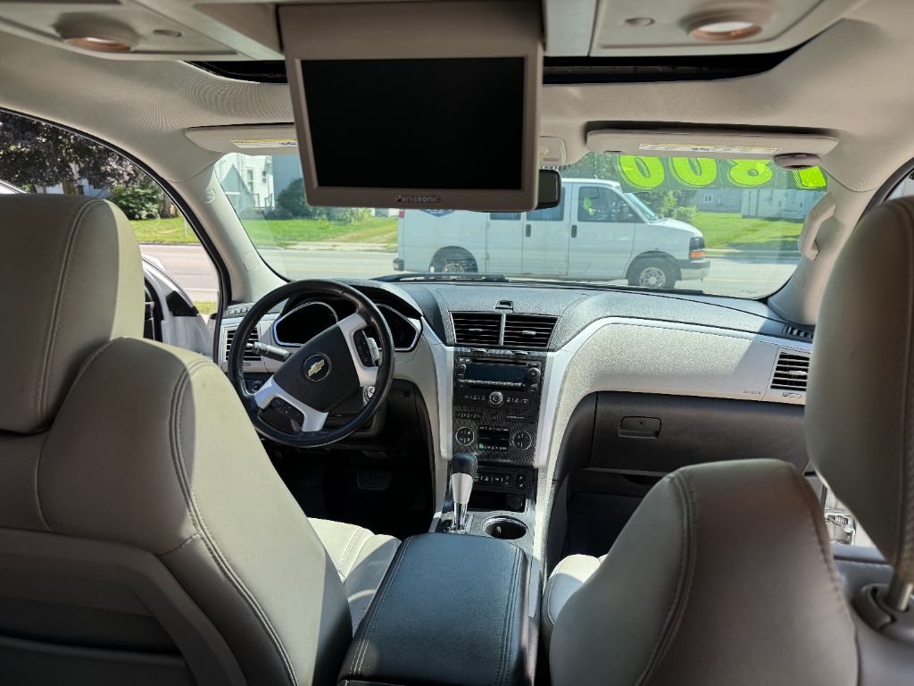 2012 Chevrolet Traverse - $7,800