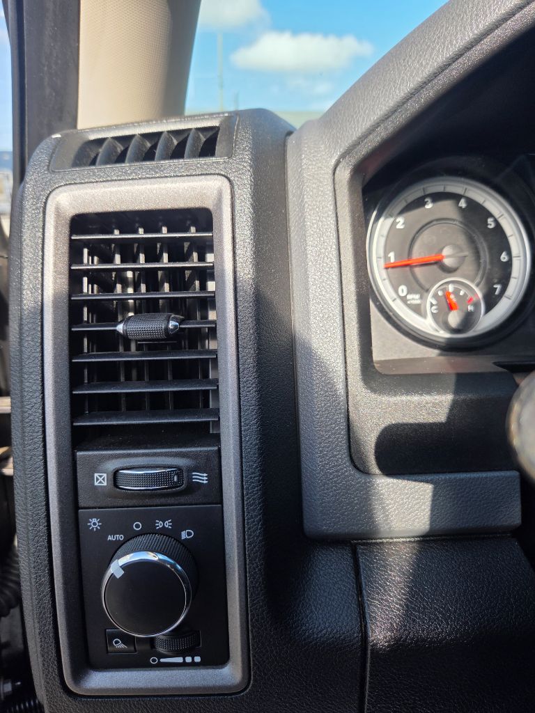 2014 Ram 1500 - $13,990