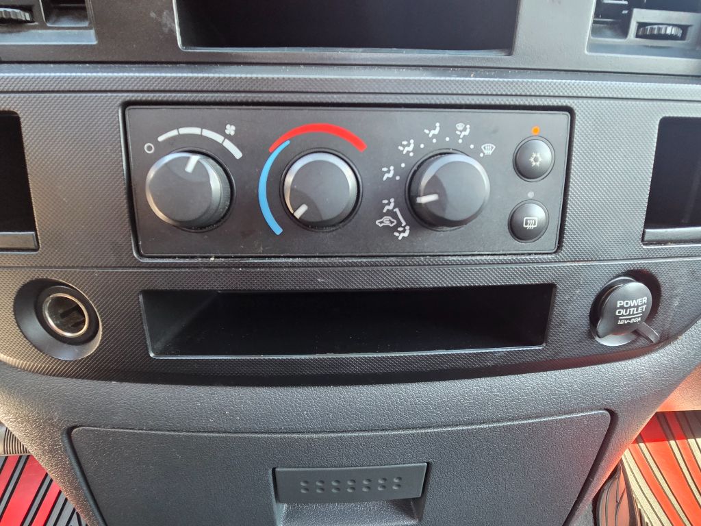 2007 Dodge Ram - $7,990