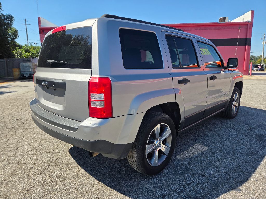 2017 Jeep Patriot - $4,900