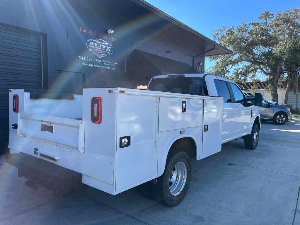 2019 Ford F-350 - $20,500
