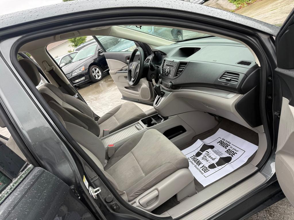 2013 Honda CR-V - $5,900