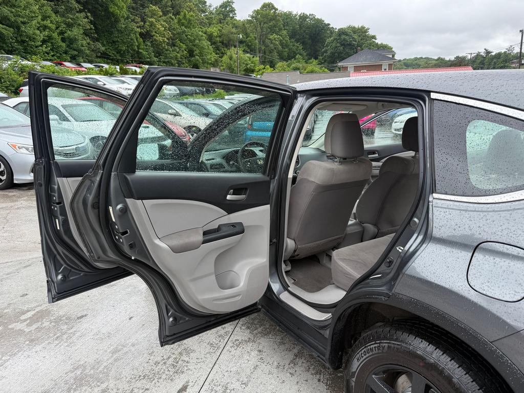 2013 Honda CR-V - $5,900