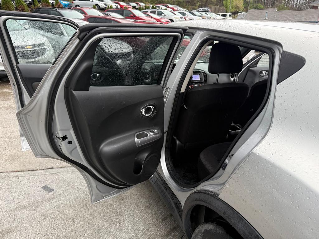 2011 Nissan JUKE - $3,995
