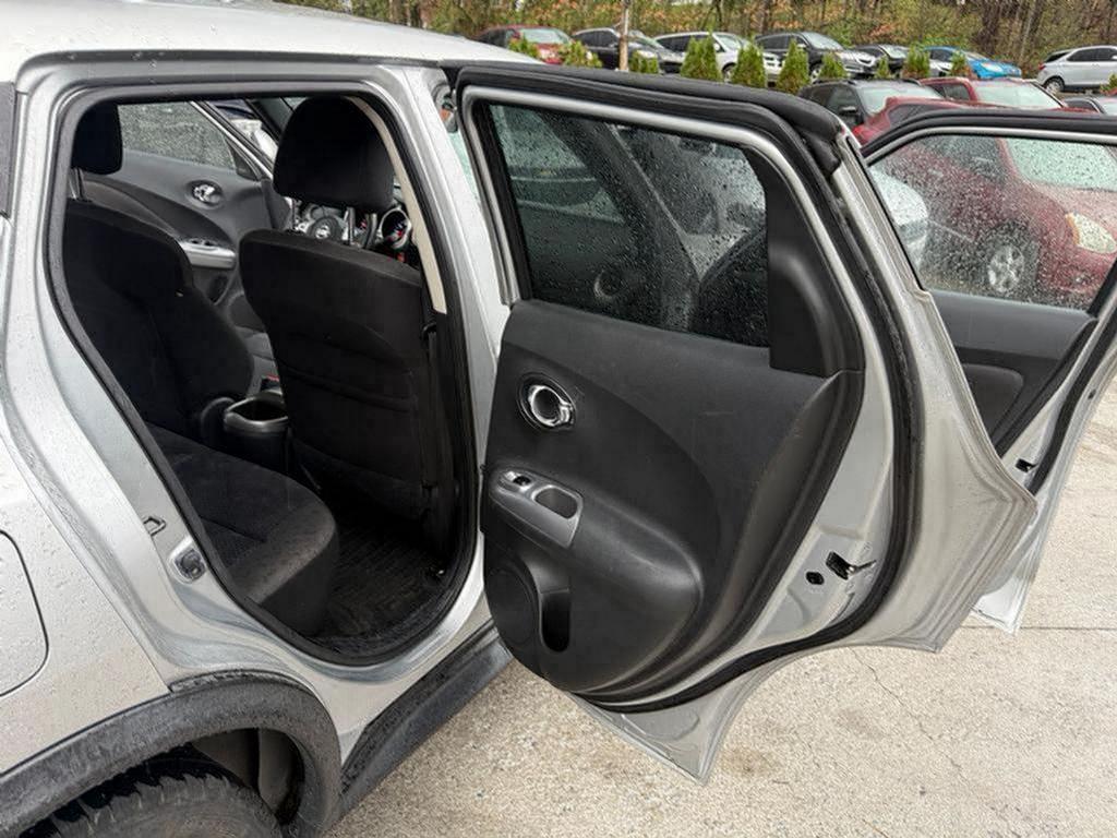 2011 Nissan JUKE - $3,995