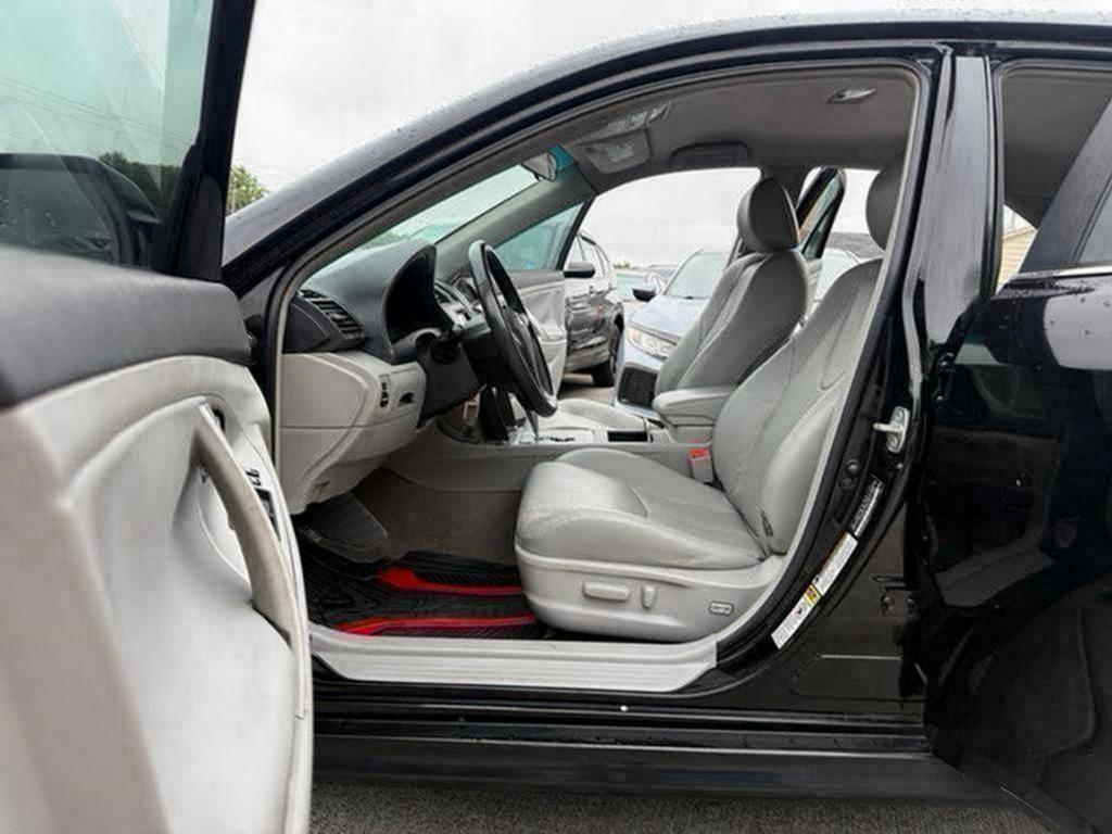 2007 Toyota Camry - $4,500