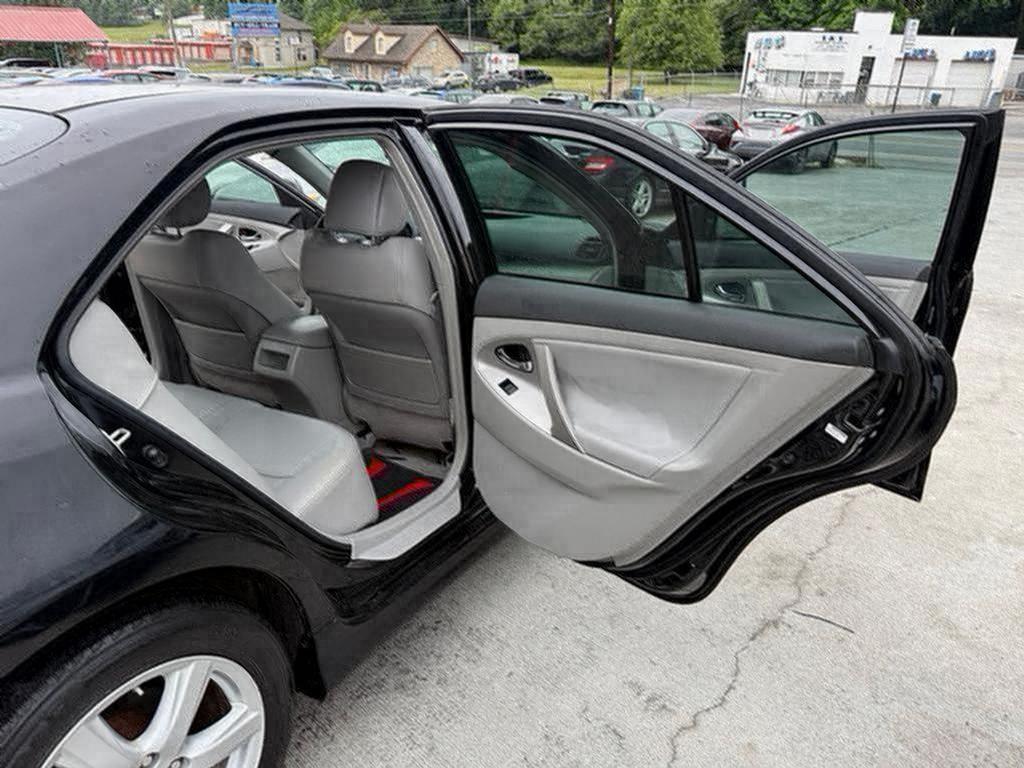 2007 Toyota Camry - $4,500