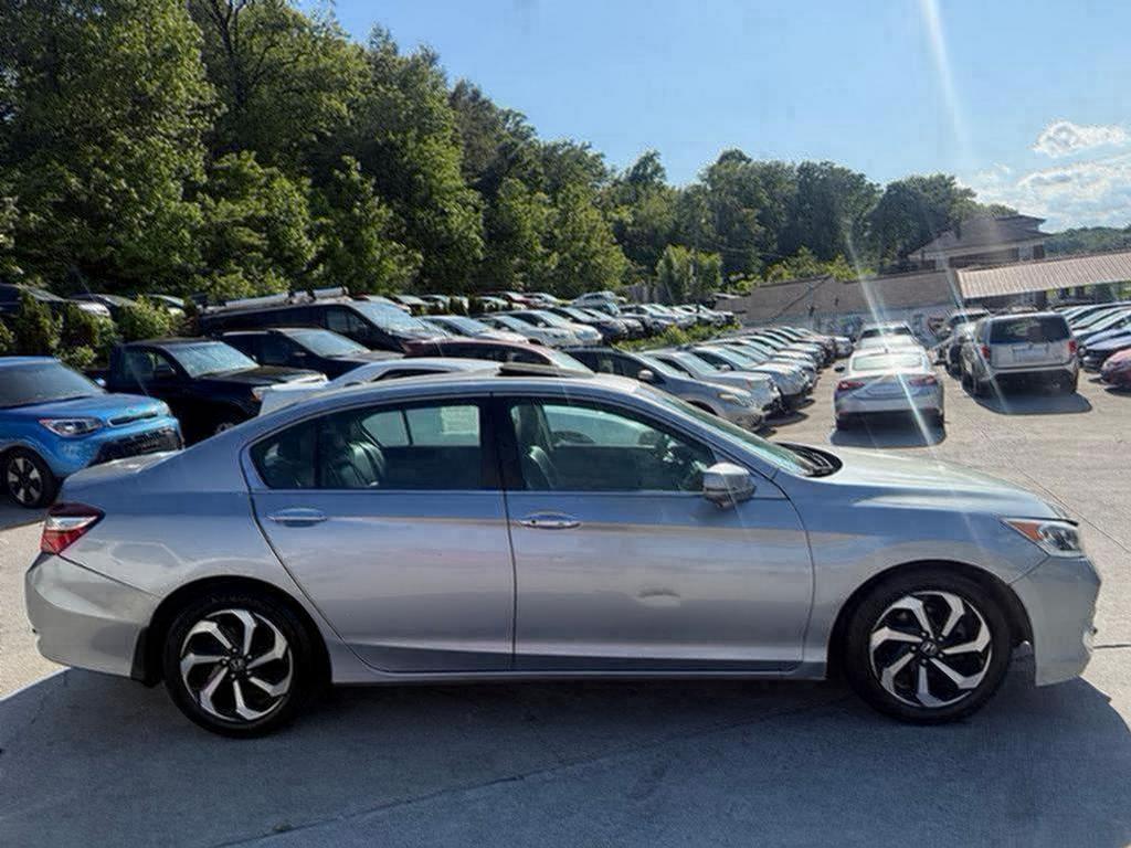2016 Honda Accord - $15,500