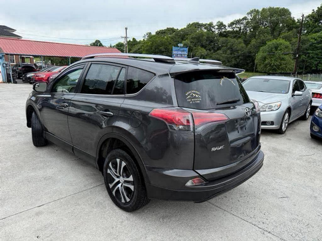 2017 Toyota RAV4 - $15,995
