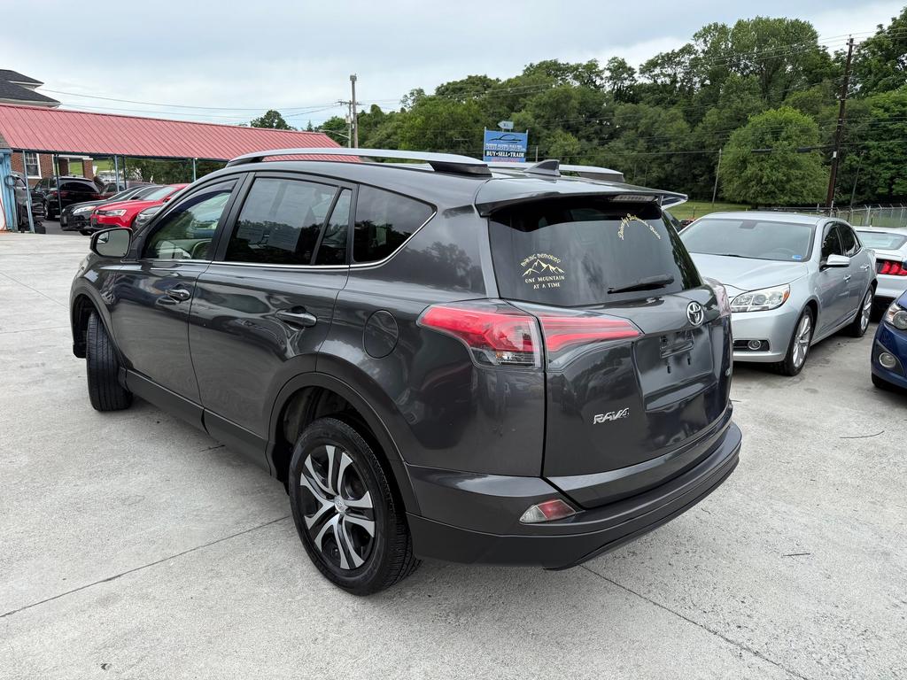 2017 Toyota RAV4 - $15,995