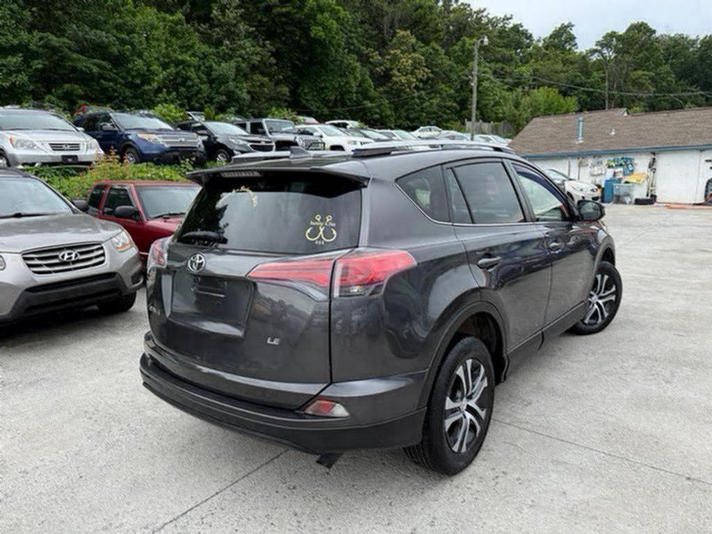 2017 Toyota RAV4 - $15,995