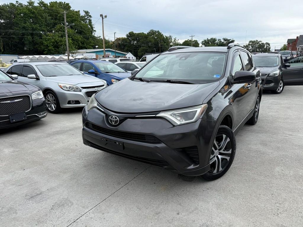 2017 Toyota RAV4 - $15,995