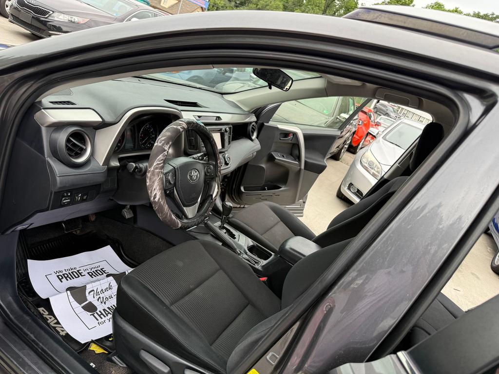 2017 Toyota RAV4 - $15,995