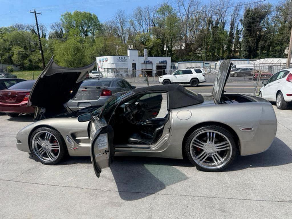 1999 Chevrolet Corvette - $14,500