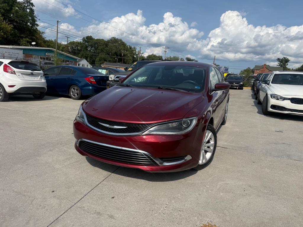 2016 Chrysler 200 - $8,995