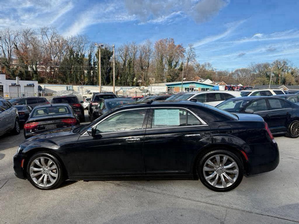 2020 Chrysler 300 - $13,500
