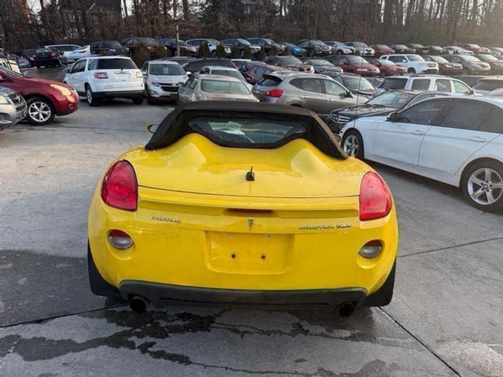 2008 Pontiac Solstice - $5,995