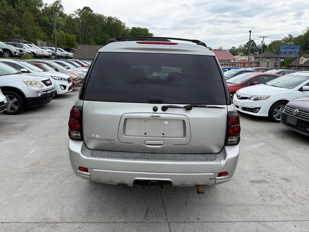 2006 Chevrolet Blazer - $2,700