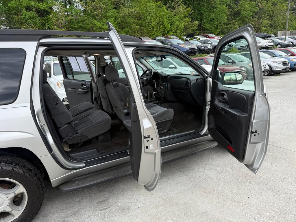 2006 Chevrolet Blazer - $2,700