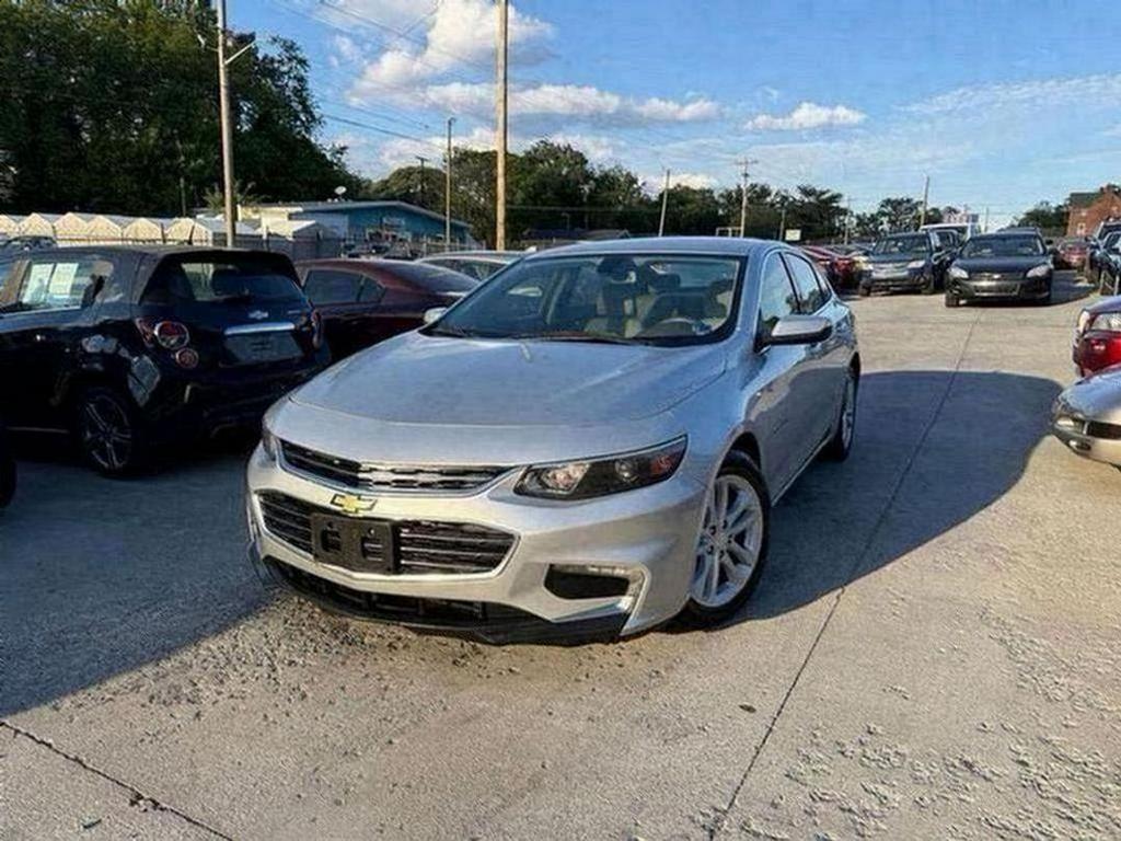 2018 Chevrolet Malibu - $6,900