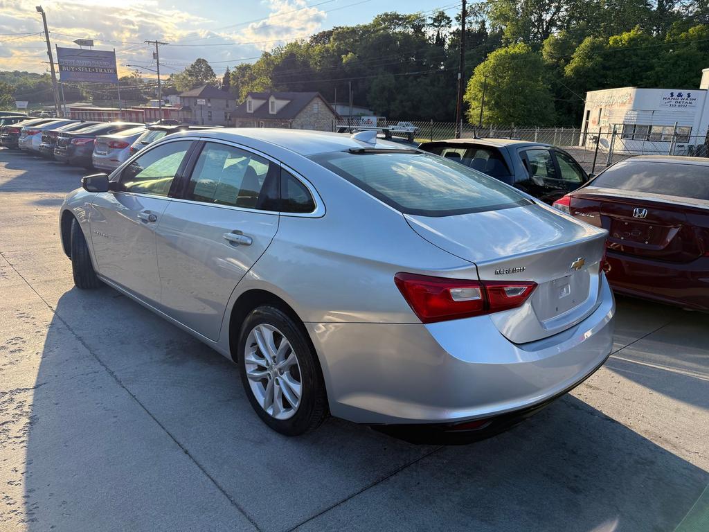 2018 Chevrolet Malibu - $6,900