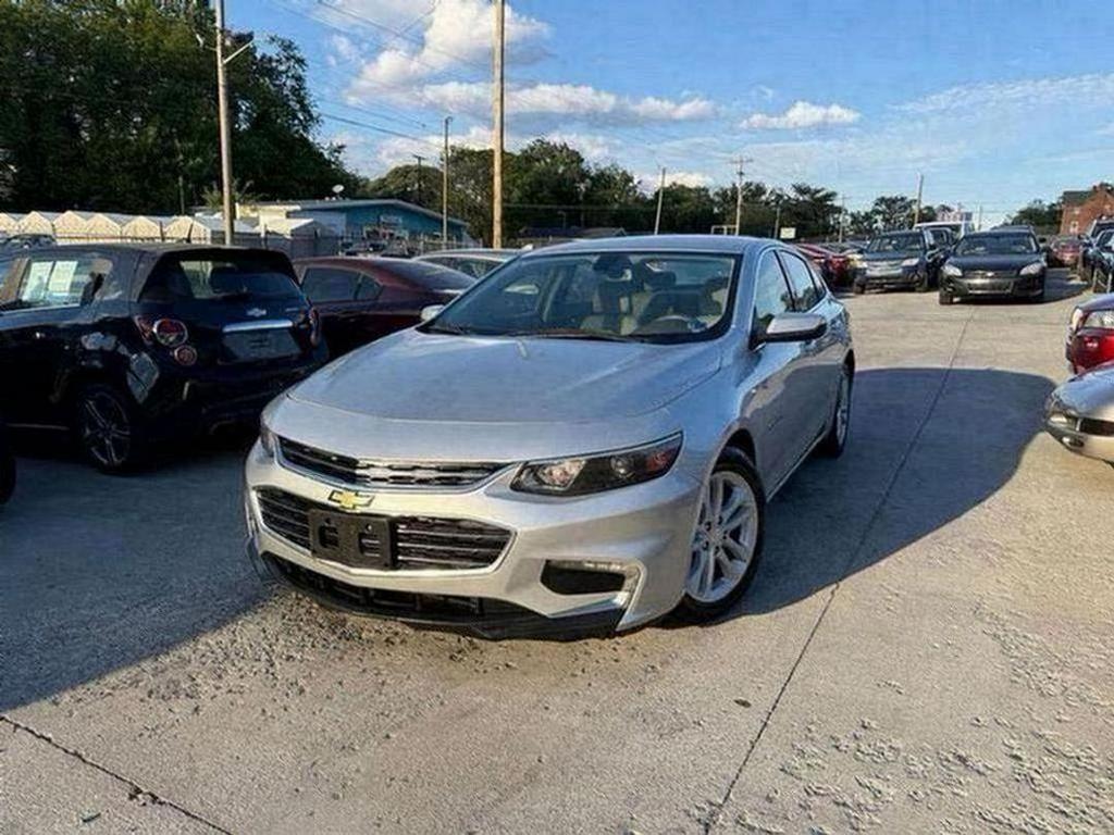 2018 Chevrolet Malibu - $6,900
