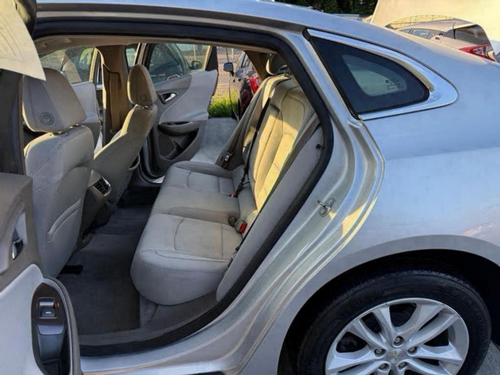 2018 Chevrolet Malibu - $6,900