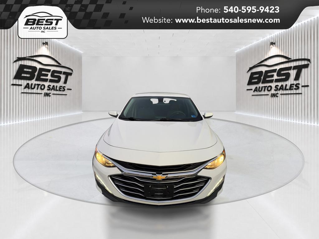 2022 Chevrolet Malibu - $16,500