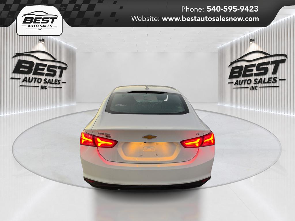 2022 Chevrolet Malibu - $16,500