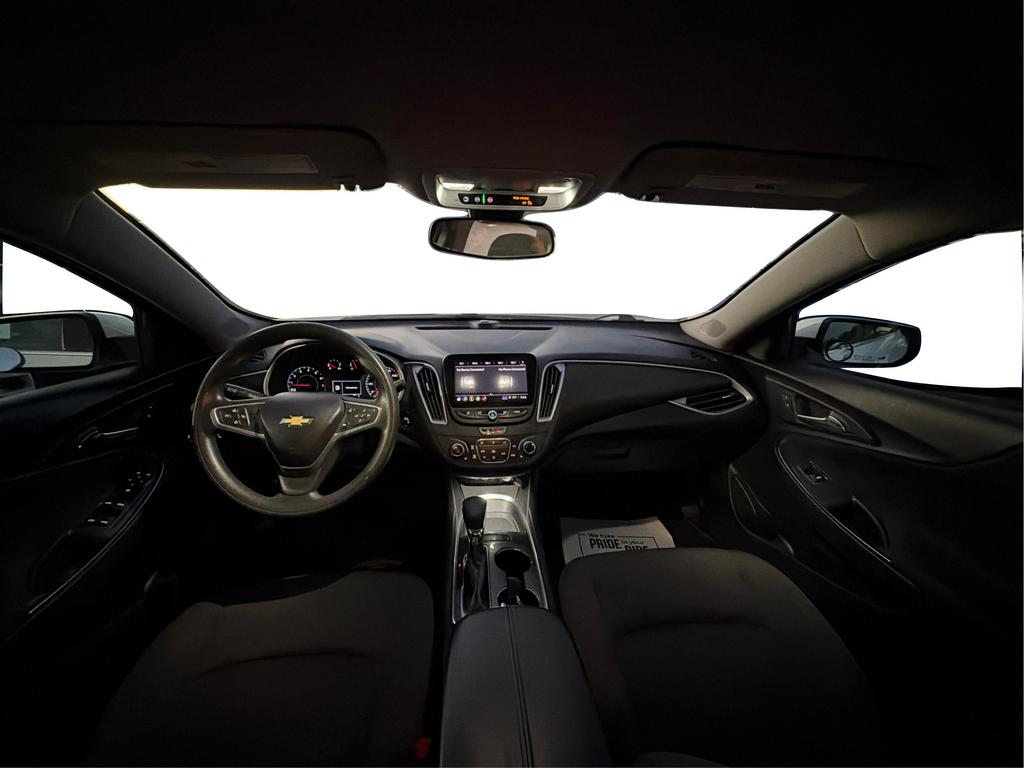 2022 Chevrolet Malibu - $16,500