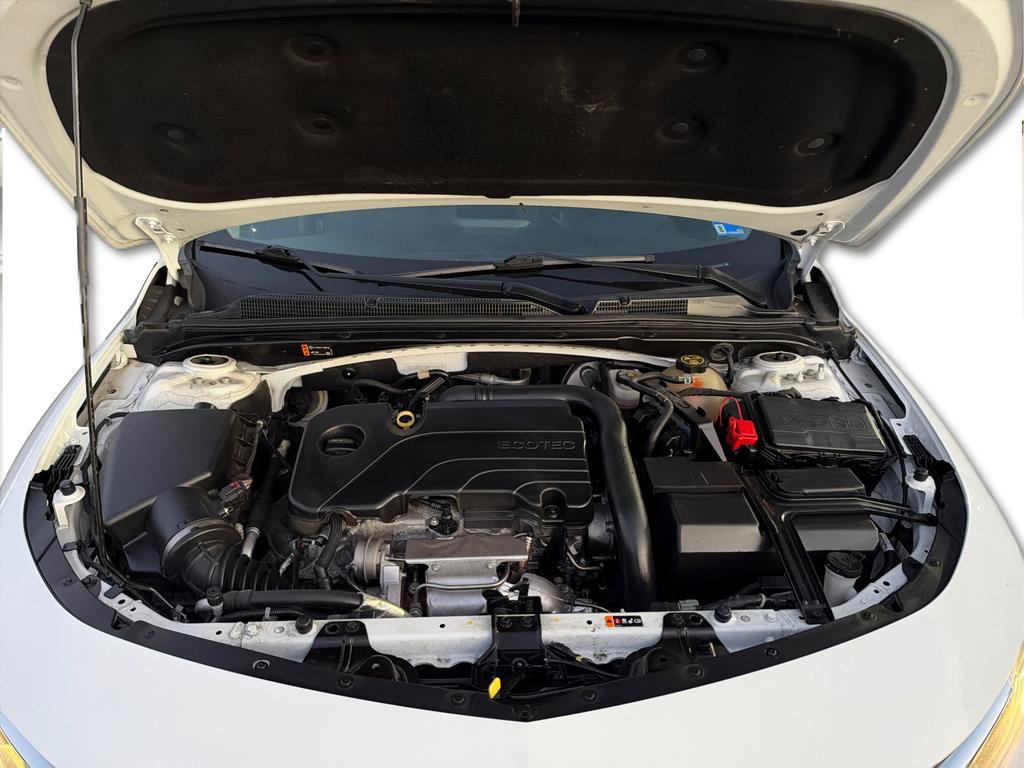 2022 Chevrolet Malibu - $16,500