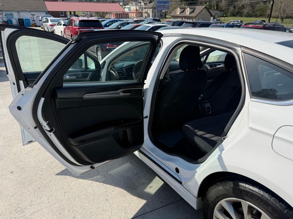 2017 Ford Fusion - $5,900