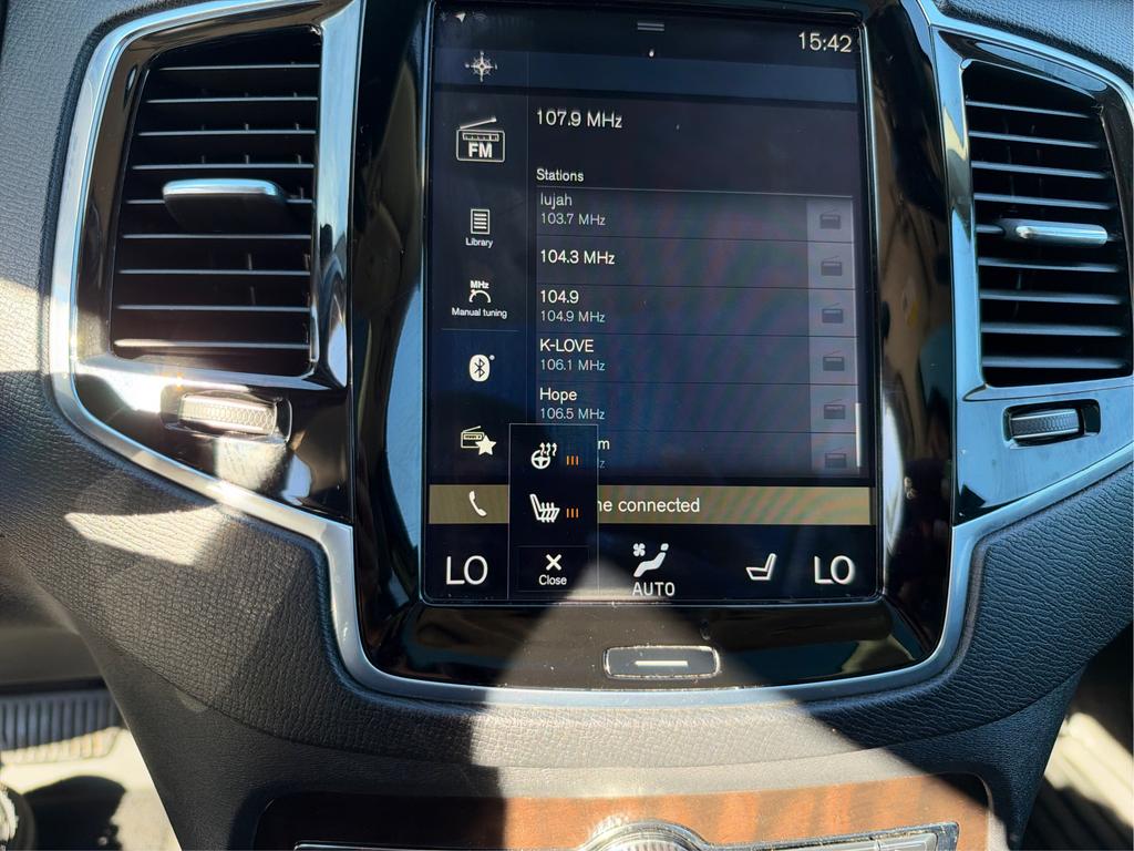 2017 Volvo XC90 - $18,500