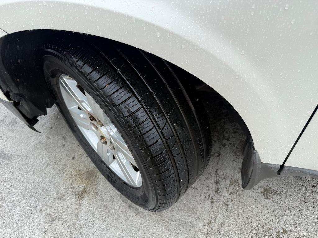 2012 Chevrolet Traverse - $4,995