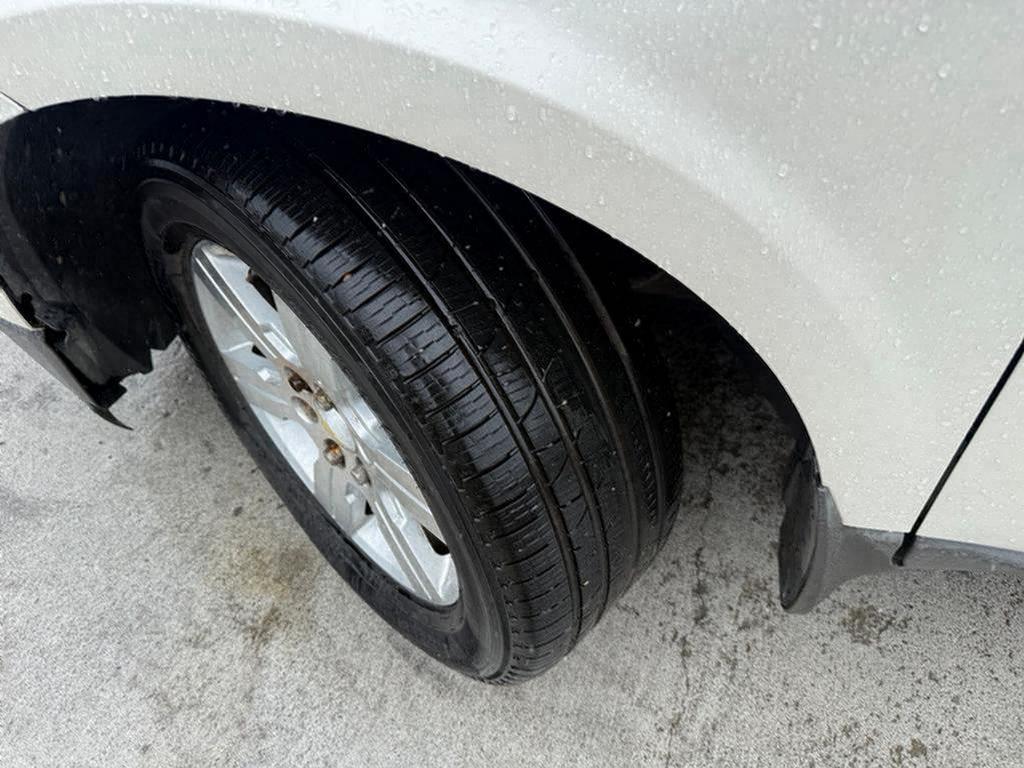 2012 Chevrolet Traverse - $4,995