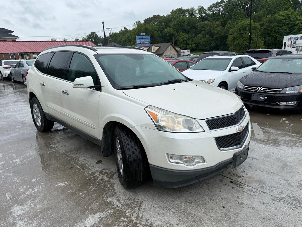 2012 Chevrolet Traverse - $4,995