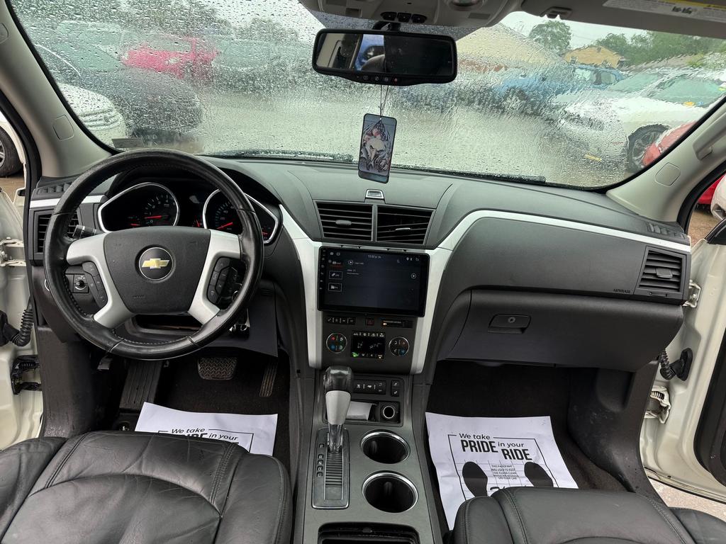 2012 Chevrolet Traverse - $4,995